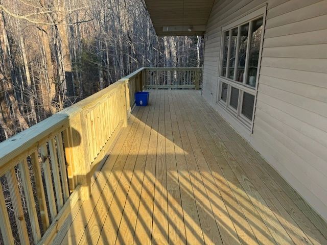 Deck close-up in dusk lighting